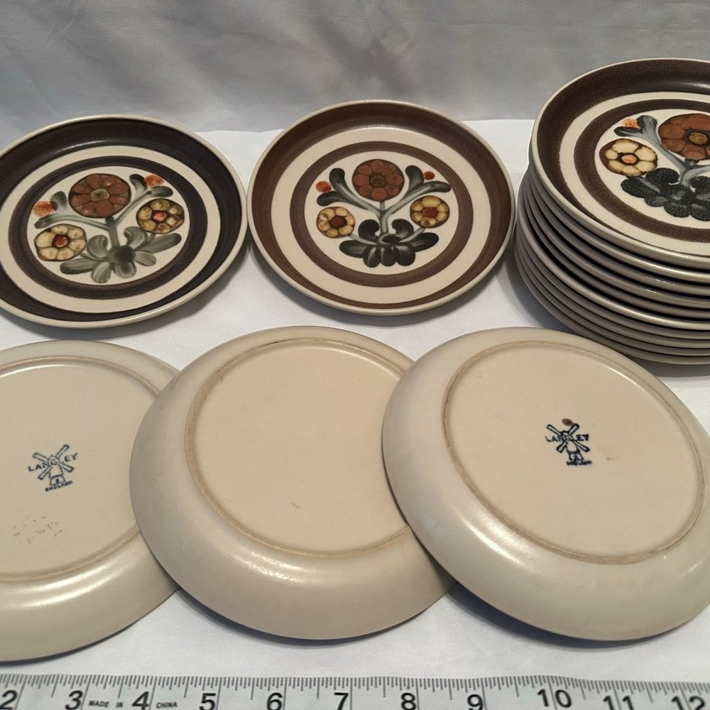DENBY-LANGLEY Mayflower Pattern 6.5" Tea/Bread and Butter Plates - Picture 2 of 3